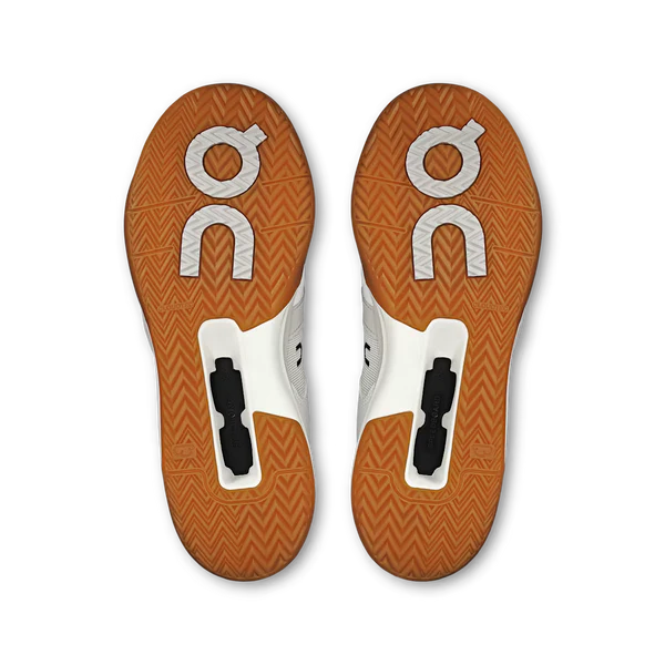 THE ROGER Clubhouse Pro